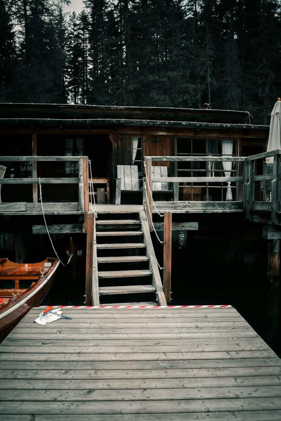 Lakeshore Cabin
